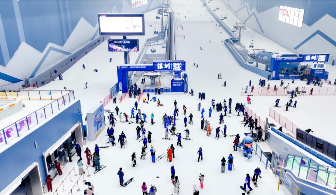 中国建筑打造的全球最大室内滑雪场正式开业 3.png 中国建筑打造的全球最大室内滑雪场正式开业 3.png