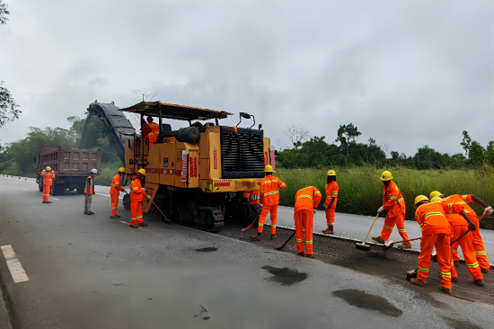 刚果（布）国家1号公路2023年路面大修工作正式启动(1).png