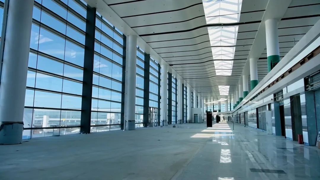 烟台蓬莱国际机场T2航站楼通过竣工验收5.jpg